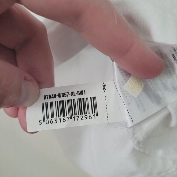 Gymshark Legacy Oversized Tee Shirt in White Size Extra Large - Picture 5 of 7